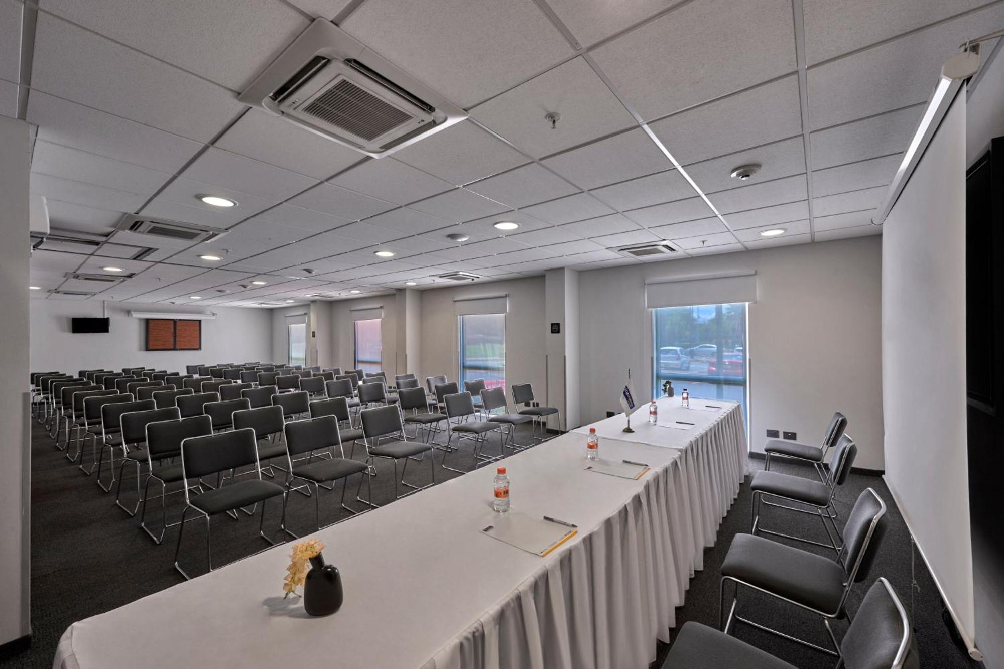 City Express Junior By Marriott Puebla Finsa Eksteriør bilde